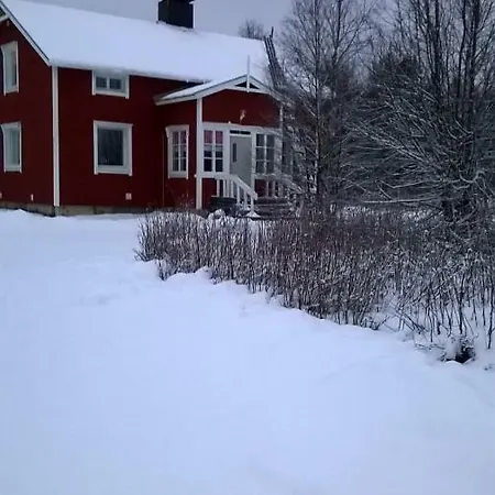 The House Near Arctic Circle Kır Evi *